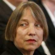 Antje Vollmer: "An der Gewaltfrage entscheidet sich im Kern das Verh&auml;ltnis zur Welt."